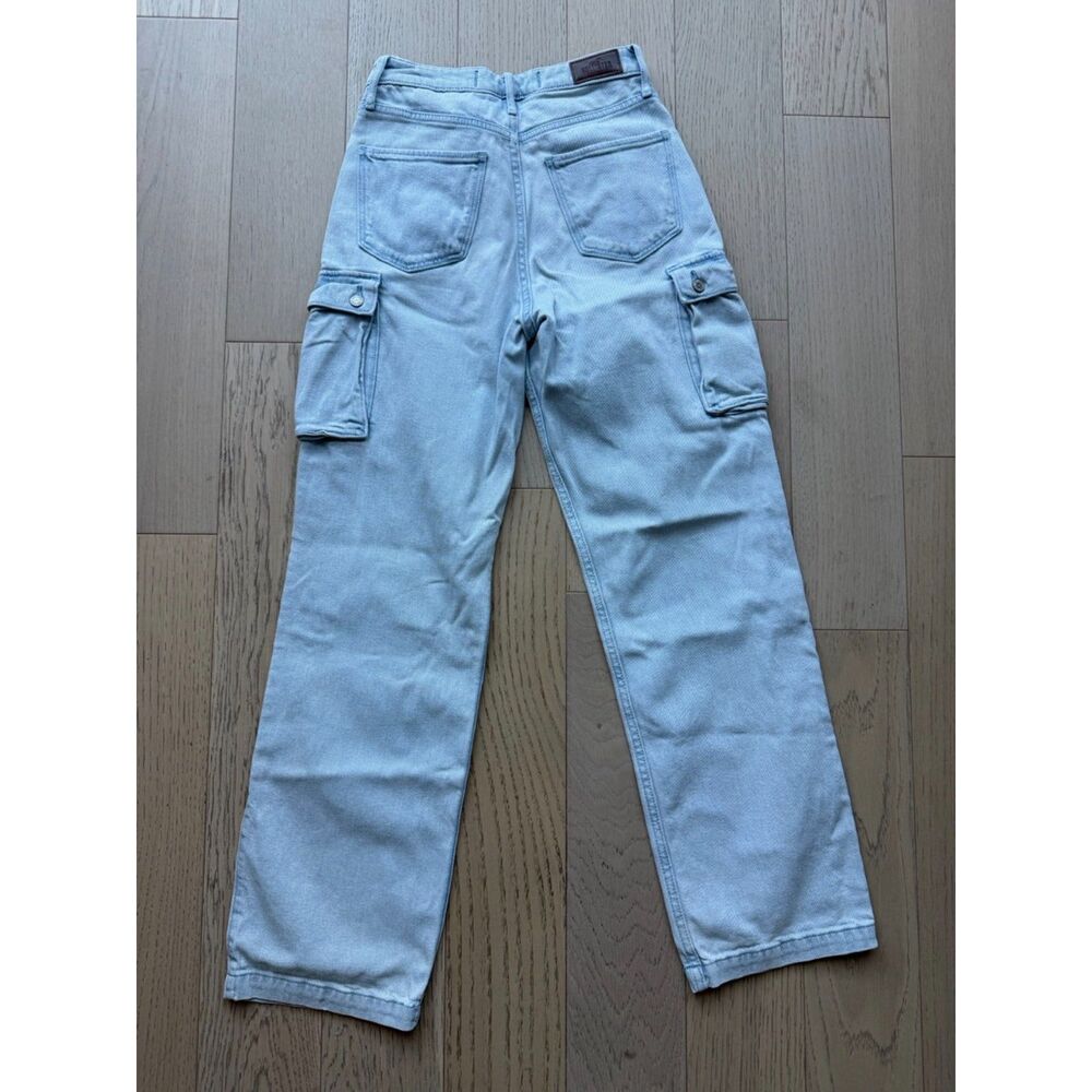 Hollister Ultra High Rise Dad Jeans Cargo W26 L31 3R Light Blue Stretch Denim